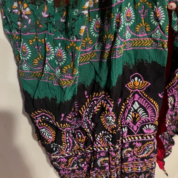 Boho floral paisley print adjustable dress with mother of pearl buttons - Picture 3 of 7